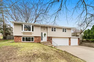 36 13th Ave SW, New Brighton, MN 55112 - Photo 31