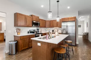 7387 Degrio Way, Inver Grove Heights, MN 55076 - Photo 23