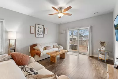 7387 Degrio Way, Inver Grove Heights, MN 55076 - Photo 15