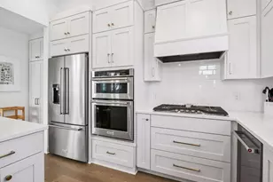 4901 Hawthorne Ct, Edina, MN 55436 - Photo 15