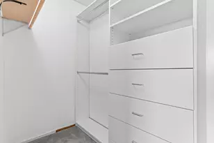 66 9th St E, Saint Paul, MN 55101 - Photo 17