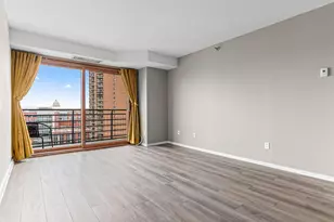 66 9th St E, Saint Paul, MN 55101 - Photo 11