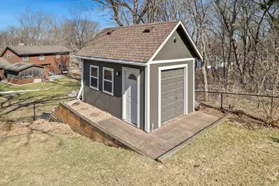 604 Thoreau Drive, Burnsville, MN 55337 - Photo 25