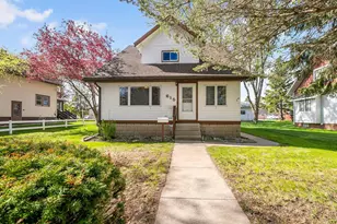 615 7th St, Kenyon, MN 55946 - Photo 37