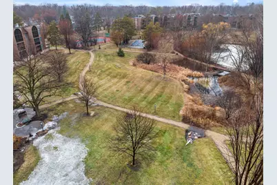 9700 Portland Avenue S #332, Bloomington, MN 55420 - Photo 29