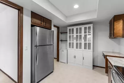 9700 Portland Avenue S #332, Bloomington, MN 55420 - Photo 5