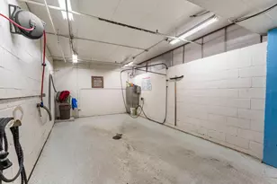 9700 Portland Ave S, Bloomington, MN 55420 - Photo 25