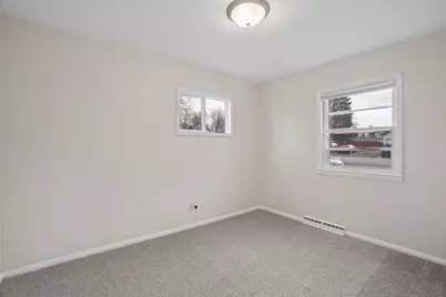 1513 Armstrong Avenue N, Glencoe, MN 55336 - Photo 11