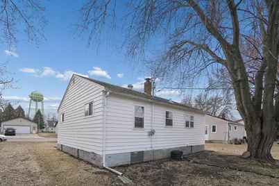 1513 Armstrong Avenue N, Glencoe, MN 55336 - Photo 25