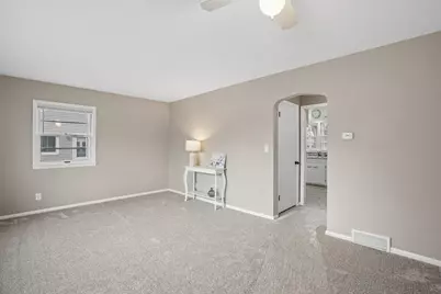 1513 Armstrong Avenue N, Glencoe, MN 55336 - Photo 5