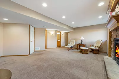 16450 Griffon Lane, Lakeville, MN 55044 - Photo 23