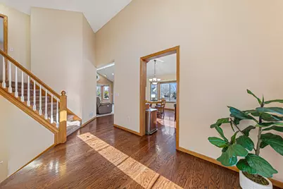 16450 Griffon Lane, Lakeville, MN 55044 - Photo 5