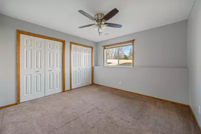 16450 Griffon Lane, Lakeville, MN 55044 - Photo 25