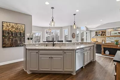 7011 Highover Drive, Chanhassen, MN 55317 - Photo 13