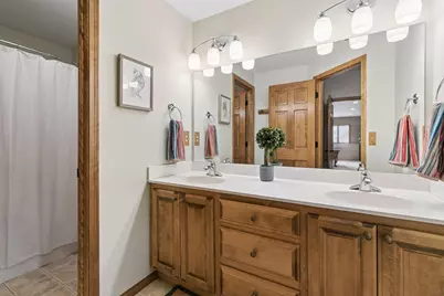 7011 Highover Drive, Chanhassen, MN 55317 - Photo 33