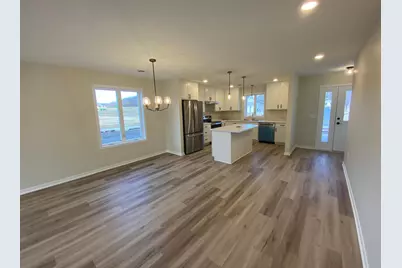 1800 Roberts Drive, Saint Charles, MN 55972 - Photo 11