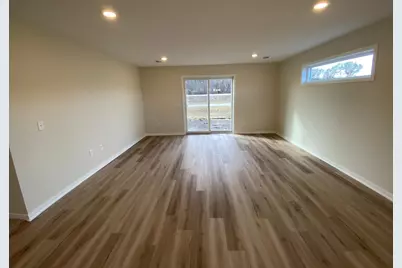 1800 Roberts Drive, Saint Charles, MN 55972 - Photo 7