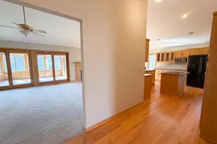 578 Prairie Cir E, Eagan, MN 55123 - Photo 11