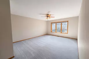 578 Prairie Cir E, Eagan, MN 55123 - Photo 15