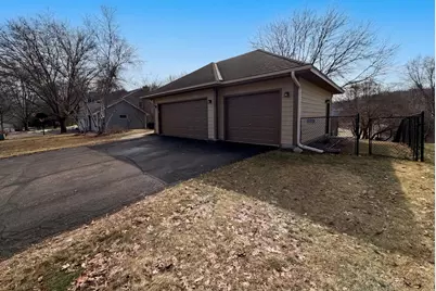 578 Prairie Circle E, Eagan, MN 55123 - Photo 7