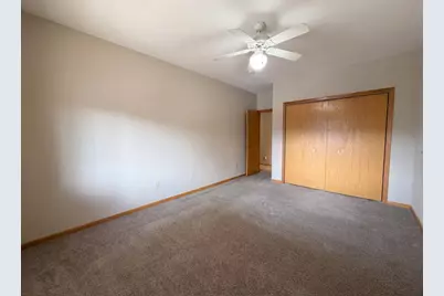 578 Prairie Circle E, Eagan, MN 55123 - Photo 25