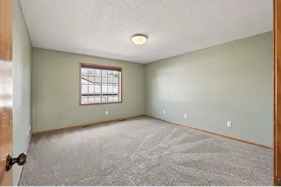 18851 Inca Avenue, Lakeville, MN 55044 - Photo 11