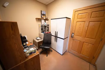 501 11th Street NE, Austin, MN 55912 - Photo 15