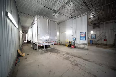 501 11th Street NE, Austin, MN 55912 - Photo 5