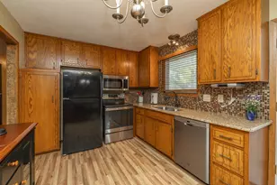 6055 Scenic Rd, Minnetonka, MN 55345 - Photo 13