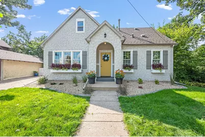 966 Albion Avenue, Fairmont, MN 56031 - Photo 1