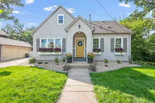 966 Albion Ave, Fairmont, MN 56031 - Photo 1