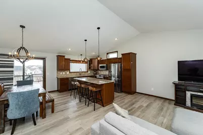 2679 Flagstone Lane NW, Rochester, MN 55901 - Photo 9