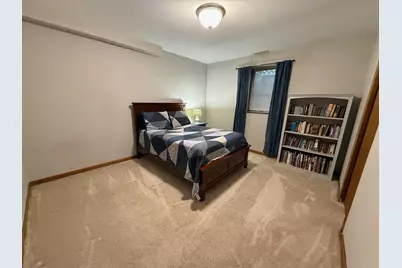 340 S Owasso Boulevard W, Roseville, MN 55113 - Photo 33