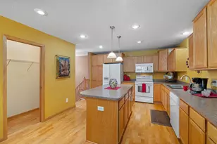 10745 Tyler Ct NE, Blaine, MN 55434 - Photo 11