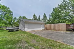 1015 3rd St SE, Bemidji, MN 56601 - Photo 3