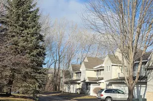 13932 Erwin Ct, Eden Prairie, MN 55344 - Photo 3