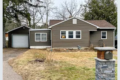 728 2nd Street E, Altoona, WI 54720 - Photo 1