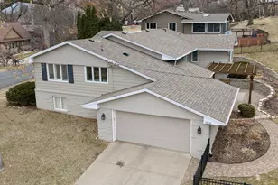 5636 Interlachen Cir, Edina, MN 55436 - Photo 43