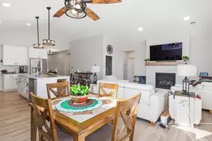 17823 Hamburg Ave, Lakeville, MN 55044 - Photo 9