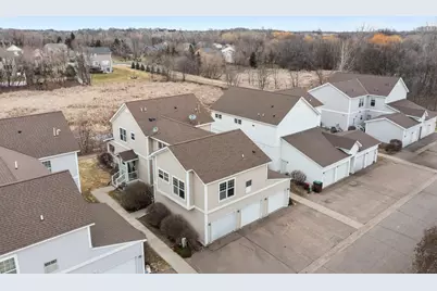 2923 Hemingway Drive, Chaska, MN 55318 - Photo 7