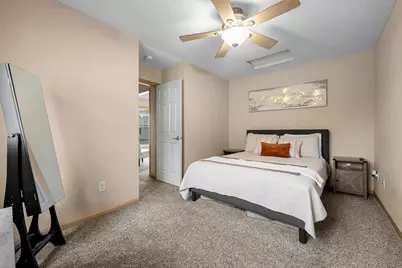 2923 Hemingway Drive, Chaska, MN 55318 - Photo 21