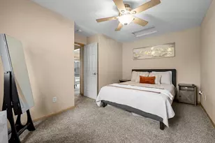 2923 Hemingway Dr, Chaska, MN 55318 - Photo 21