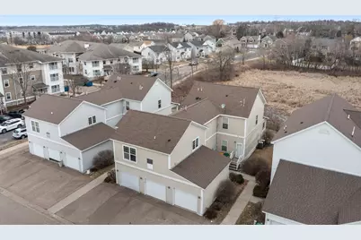 2923 Hemingway Drive, Chaska, MN 55318 - Photo 3