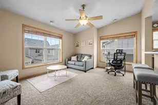 2923 Hemingway Dr, Chaska, MN 55318 - Photo 11