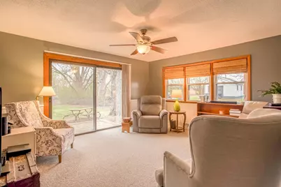 14115 Rockford Rd, Plymouth, MN 55447 - Photo 15