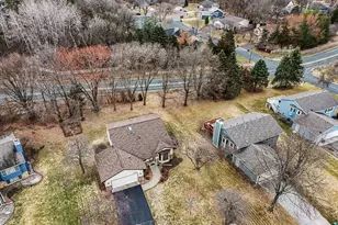 3810 Mill Run Ct, Eagan, MN 55123 - Photo 27