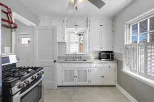 1623 Dunlap St N, Saint Paul, MN 55108 - Photo 3