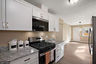 7961 59th Ave N, New Hope, MN 55428 - Photo 9