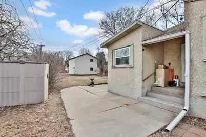 914 Charlotte Street, Saint Paul, MN 55104 - Photo 47