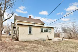 914 Charlotte St, Saint Paul, MN 55104 - Photo 43